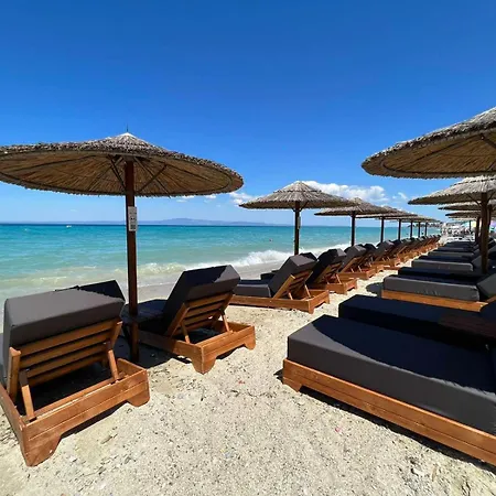 Dionysos Polichrono Hotel 3*