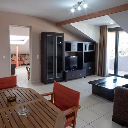 Hotel Dionysos Polichrono