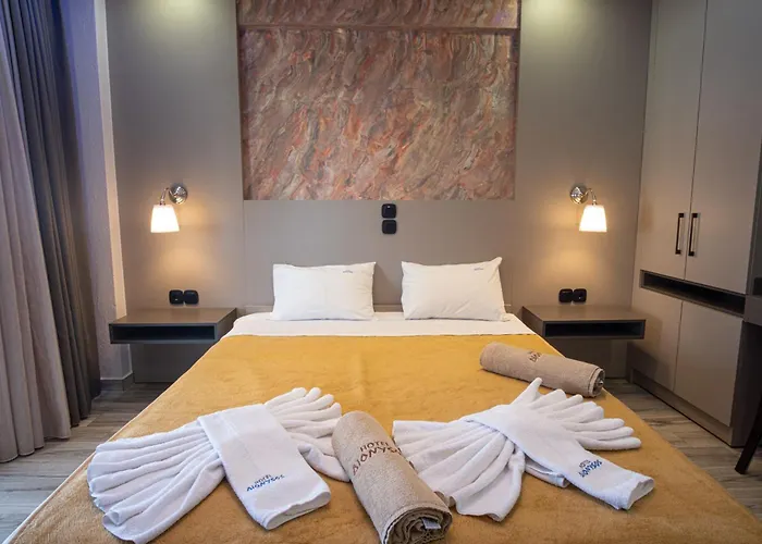 Dionysos Polichrono 3* Polychrono