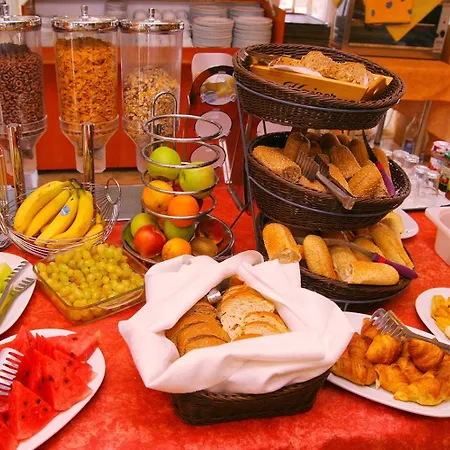 Dionysos Polichrono 3*