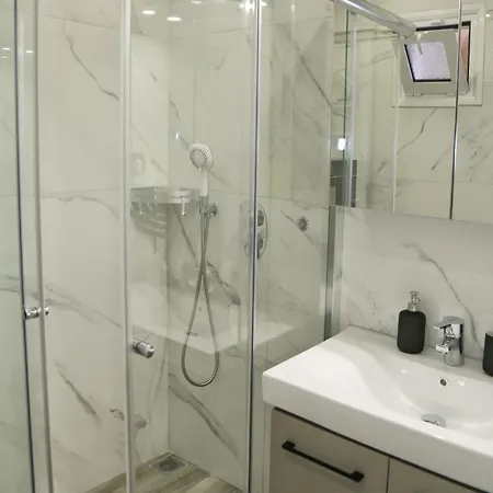 Dionysos Polichrono 3* Πολύχρονο