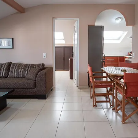 Dionysos Polichrono Πολύχρονο