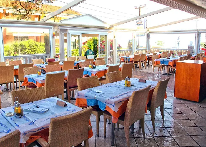 Dionysos Polichrono Hotel