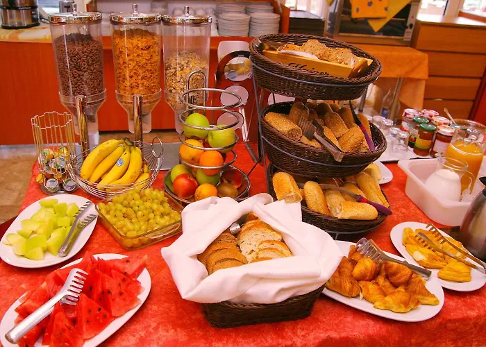 Dionysos Polichrono 3*