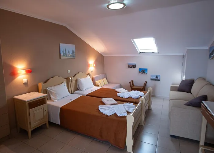 Dionysos Polichrono Hotel